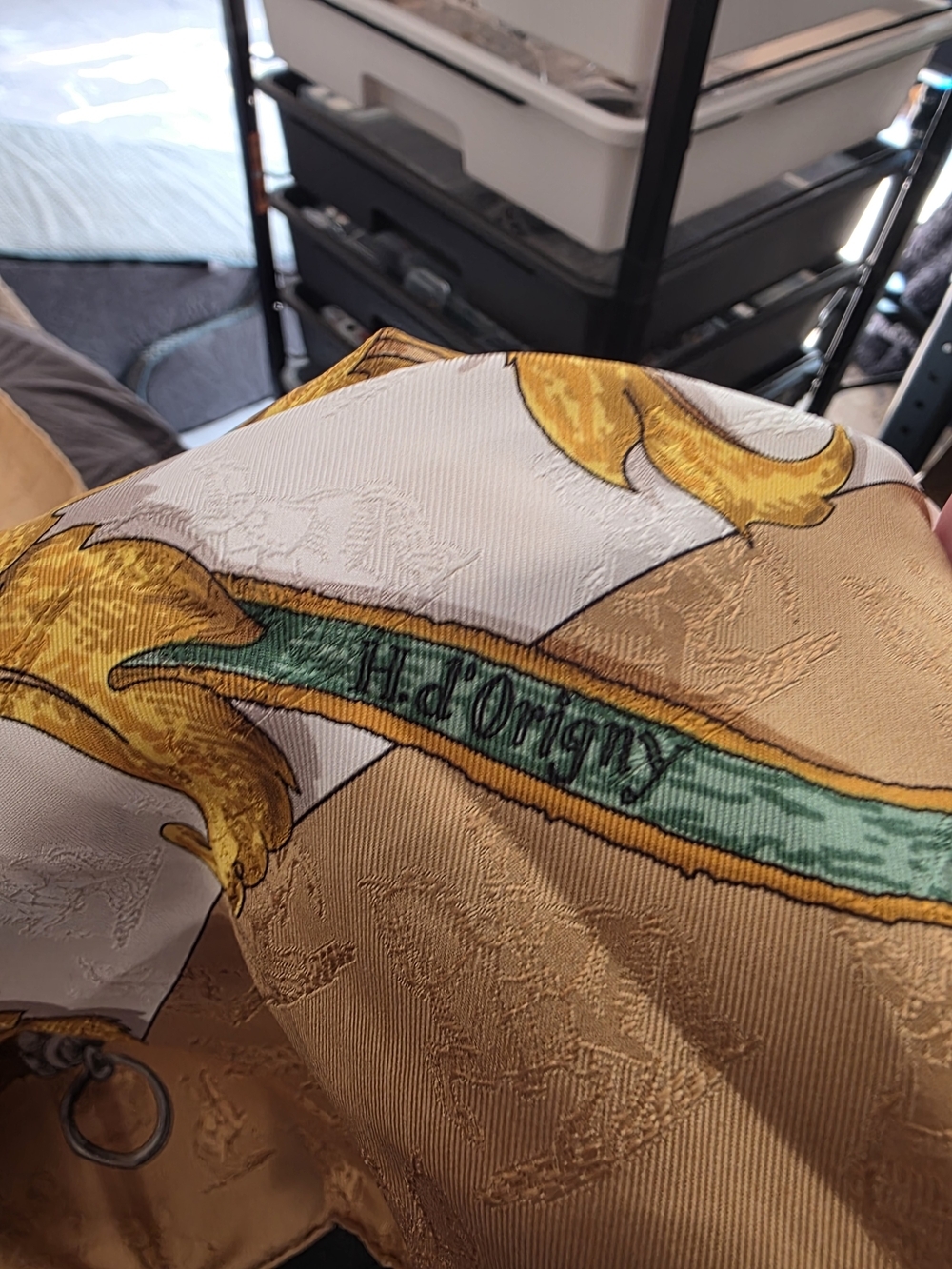 Hermès L'Instruction du Roy Silk Scarf 90 Henri d'Origny Equestrian Gold Hermes - Picture 8 of 12